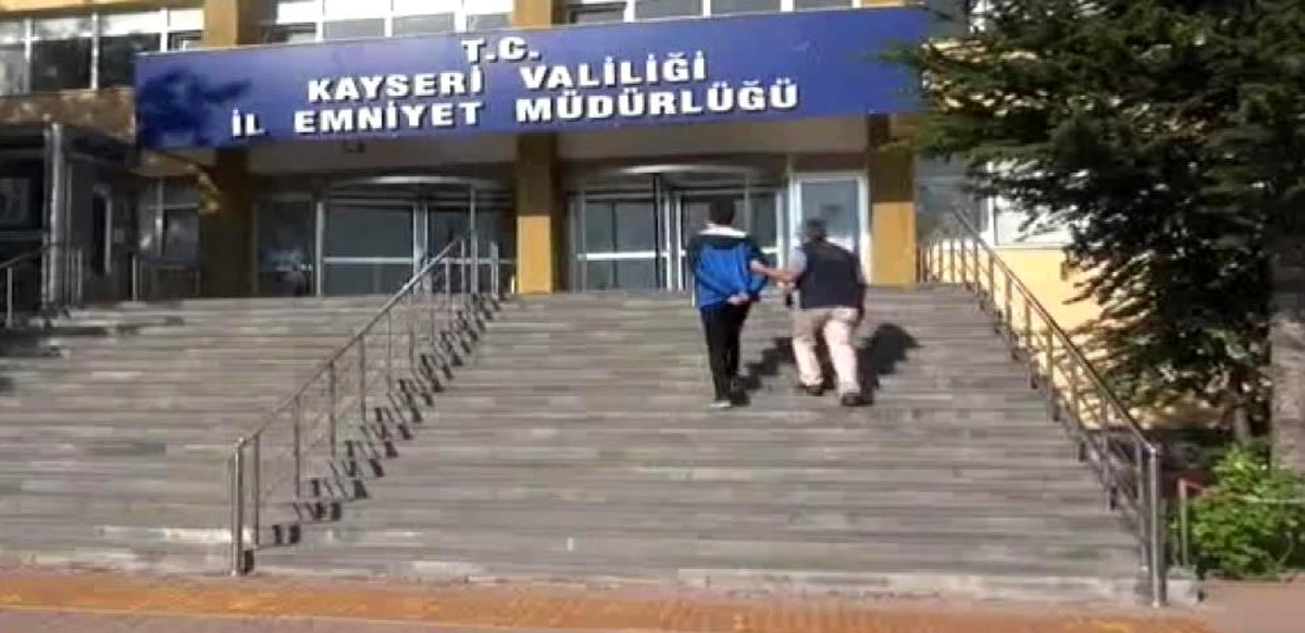 Kayseri merkezli 4 ilde düzenlenen FETÖ operasyonunda 4 tutuklama
