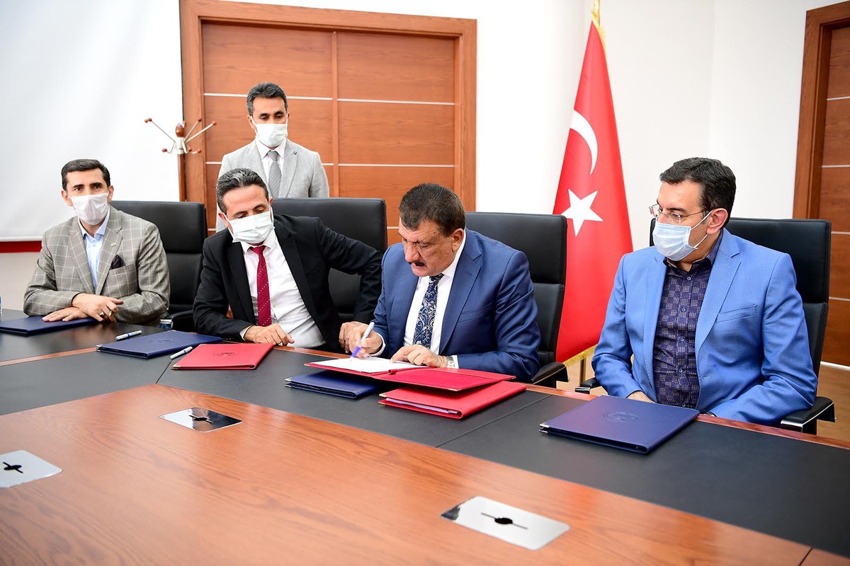 Malatya ile gurbet arasında sıkı bir köprü kurulacak