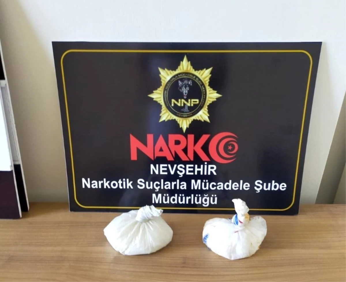 Nevşehir\'de uyuşturucu taciri 2 şüpheli tutuklandı