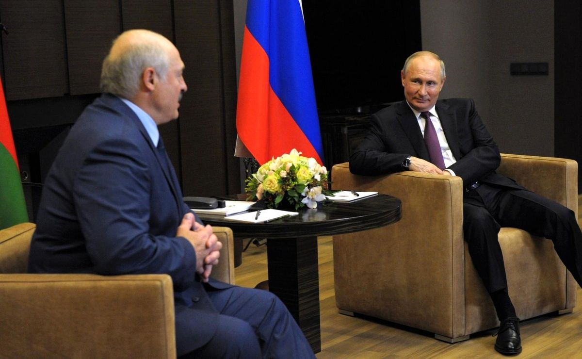 Putin\'den uçak krizi konusunda Belarus\'a destek