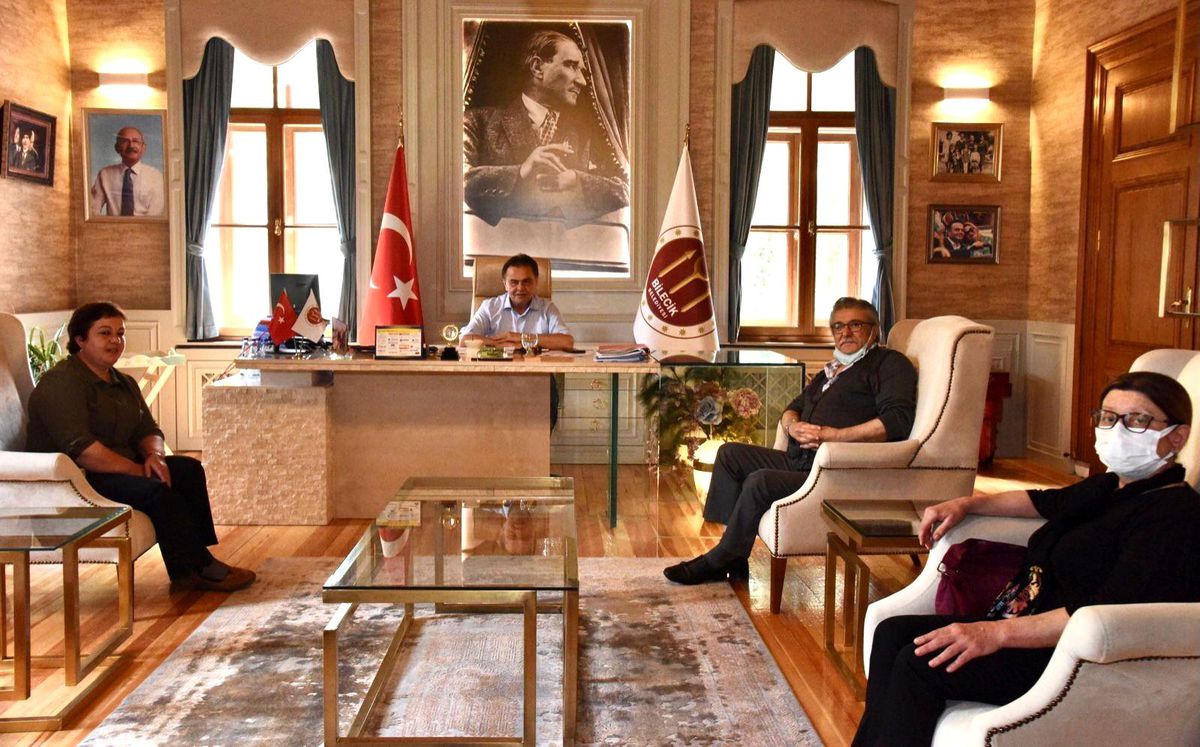 Site sakinlerinden Başkan Şahin\'e teşekkür ziyareti