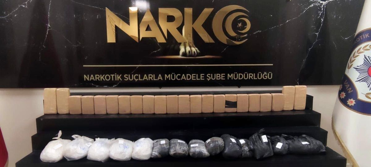 Van\'da 24 kilo 790 gram uyuşturucu ele geçirildi