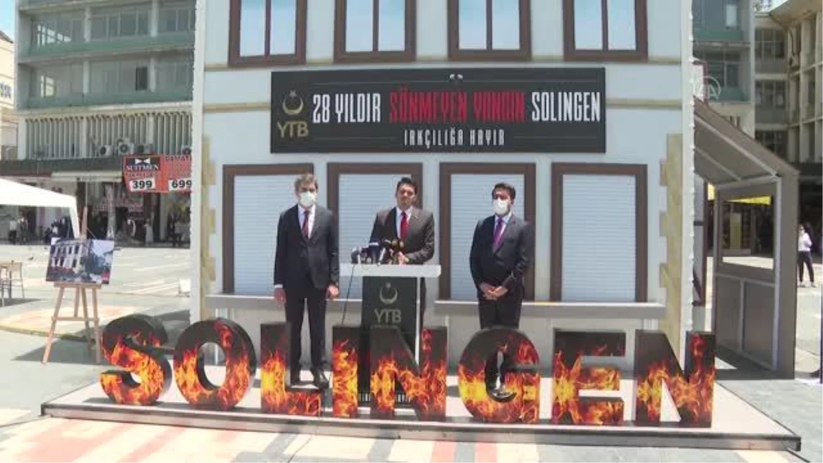 YTB Başkanı Eren, Solingen\'deki ırkçı saldırının kurbanlarını andı