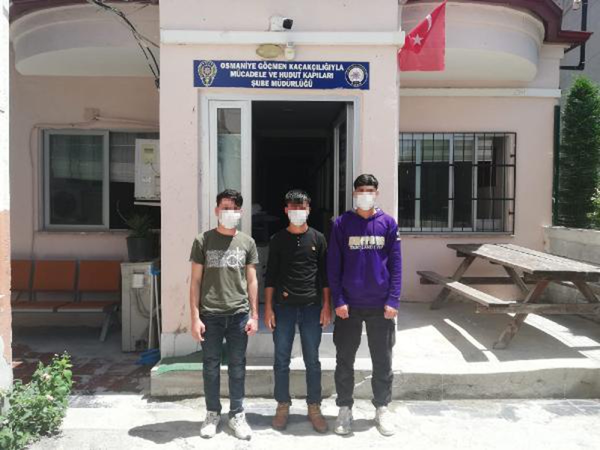 Yurttan firar eden Afganistanlı 3 çocuk, yakalandı