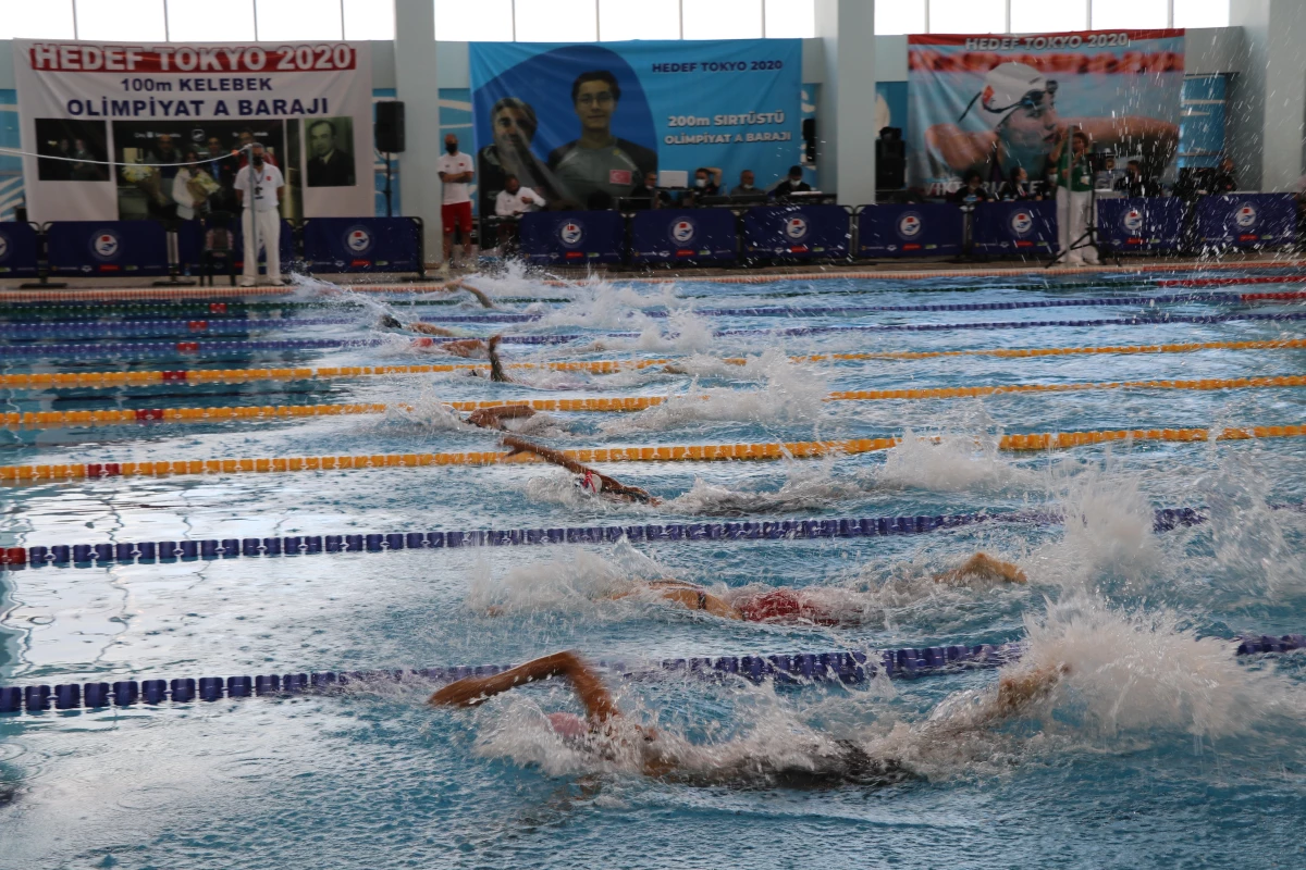 8 yüzücü Tokyo Olimpiyatları\'na katılmaya hak kazandı