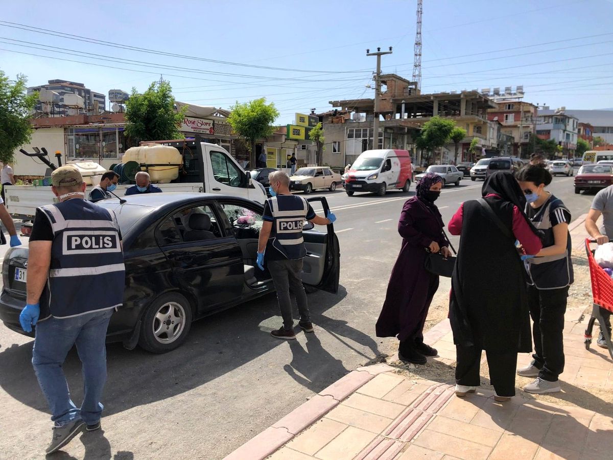 Hatay\'da 22 ayrı ekiple asayiş denetimi