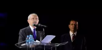 İBB, İstanbul'un fethinin 568. yıl dönümünü kutladı