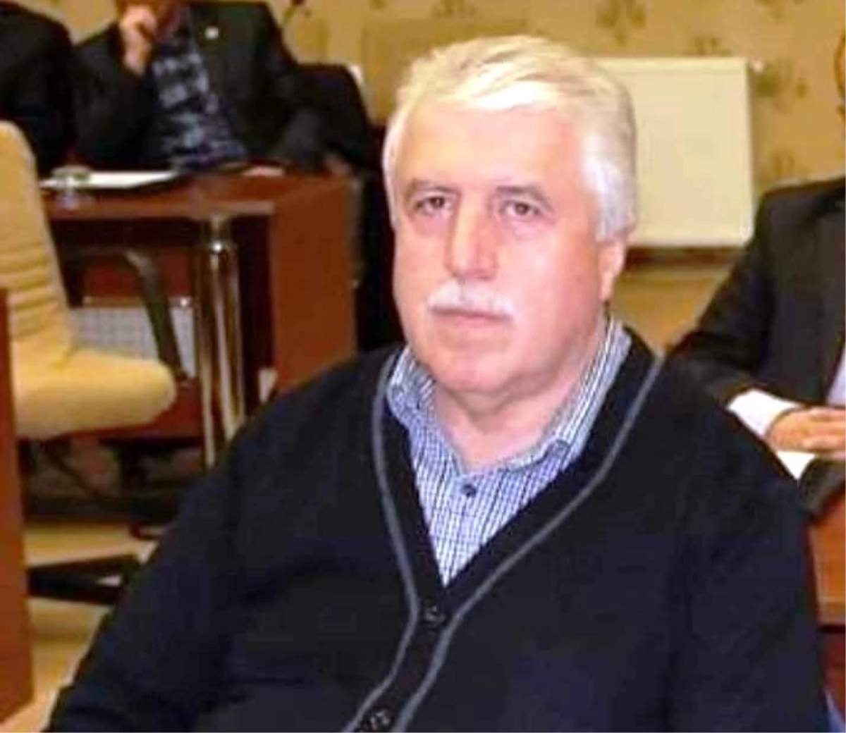 MHP Kütahya İl Genel Meclis üyesi Ömer Aşman, Korona\'dan hayatını kaybetti