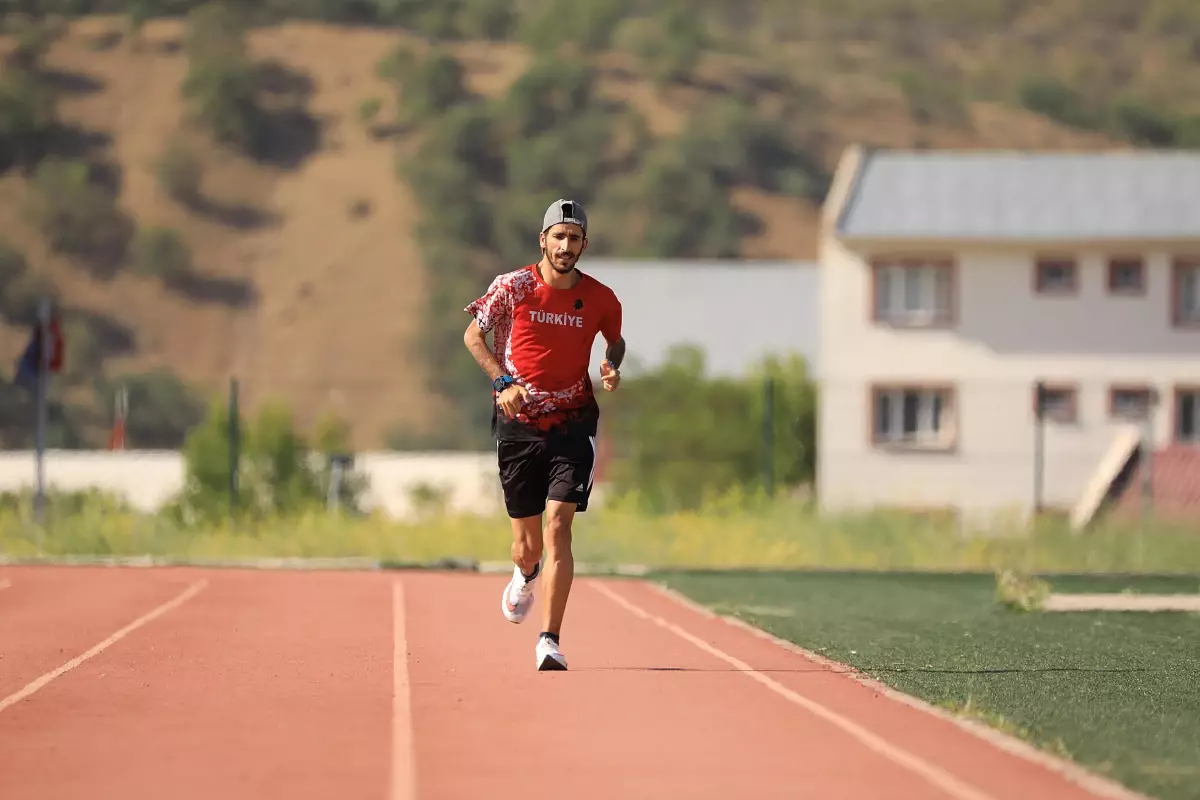 Milli atlet Yavuz Ağralı, 2020 Tokyo Olimpiyat Oyunları\'na seçilmenin gururunu yaşıyor