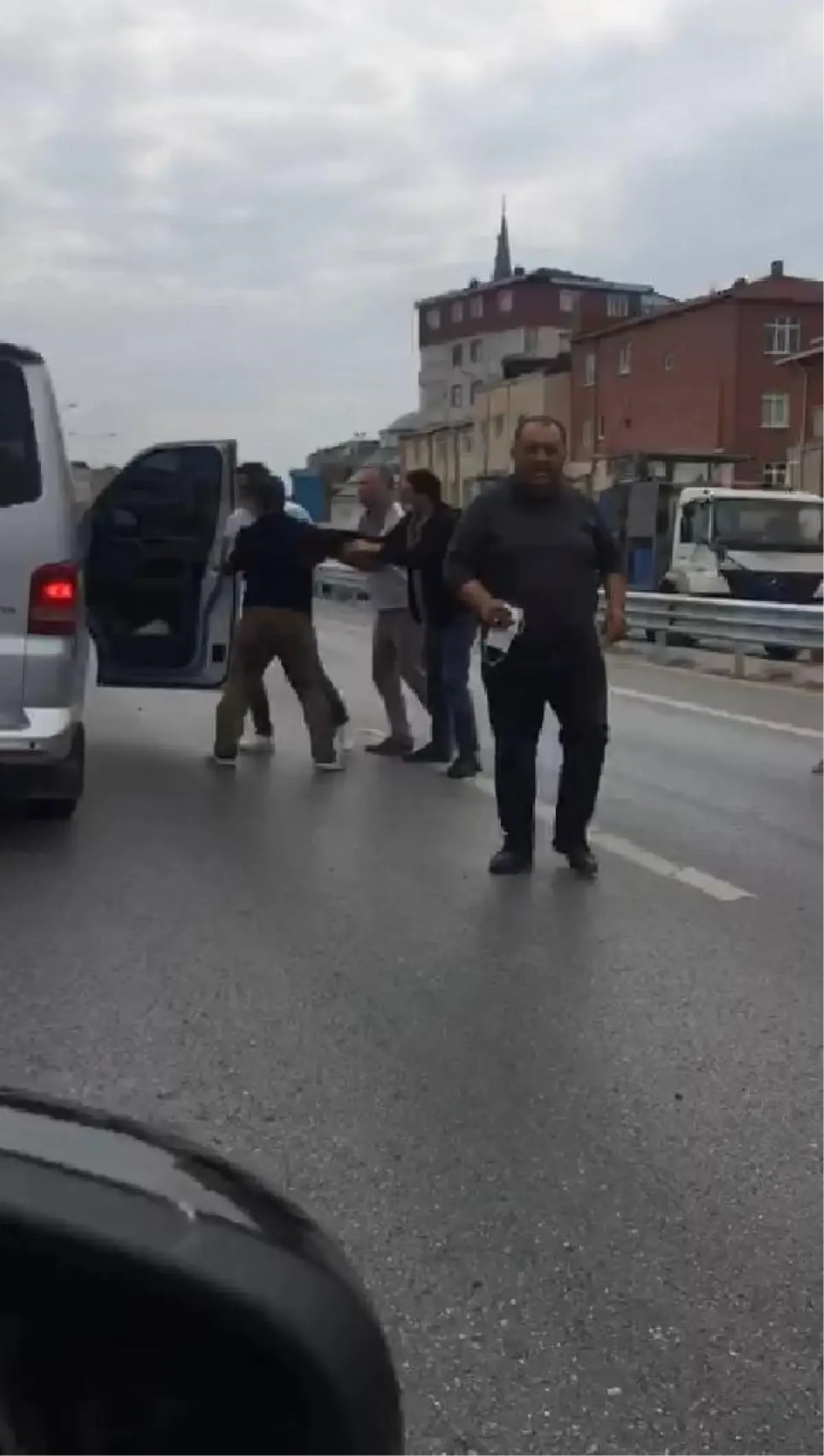 Pendik\'te "velayet" saldırısı: O anları anlattılar