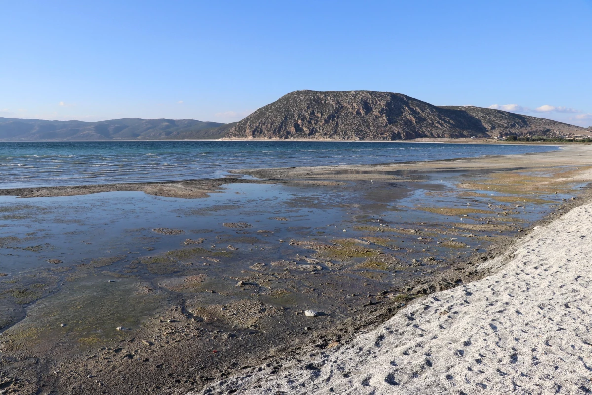 BURDUR Tabiat Varlıklarını Koruma Genel Müdürü Kahraman\'dan Salda Gölü açıklaması