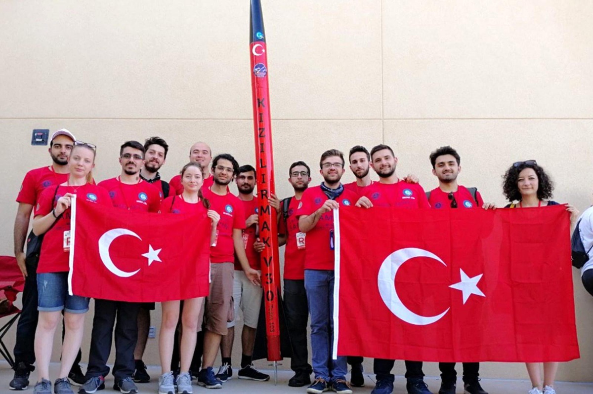 T3 Vakfı\'ndan Teknolojinin Milli Takımlarına Uluslararası Destek