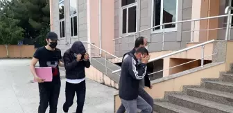 500 uyuşturucu hapla yakalanan 2 kişi tutuklandı