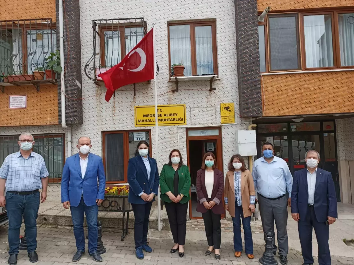 Edirne\'de AK Parti heyetinden muhtarlara ziyaret