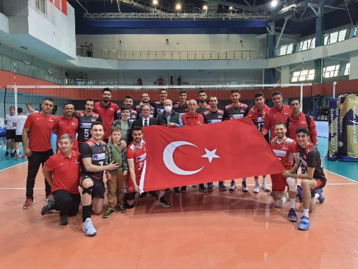 Filenin Efeleri, Avrupa Altın Ligi\'nde birinci etabı namağlup lider tamamladı