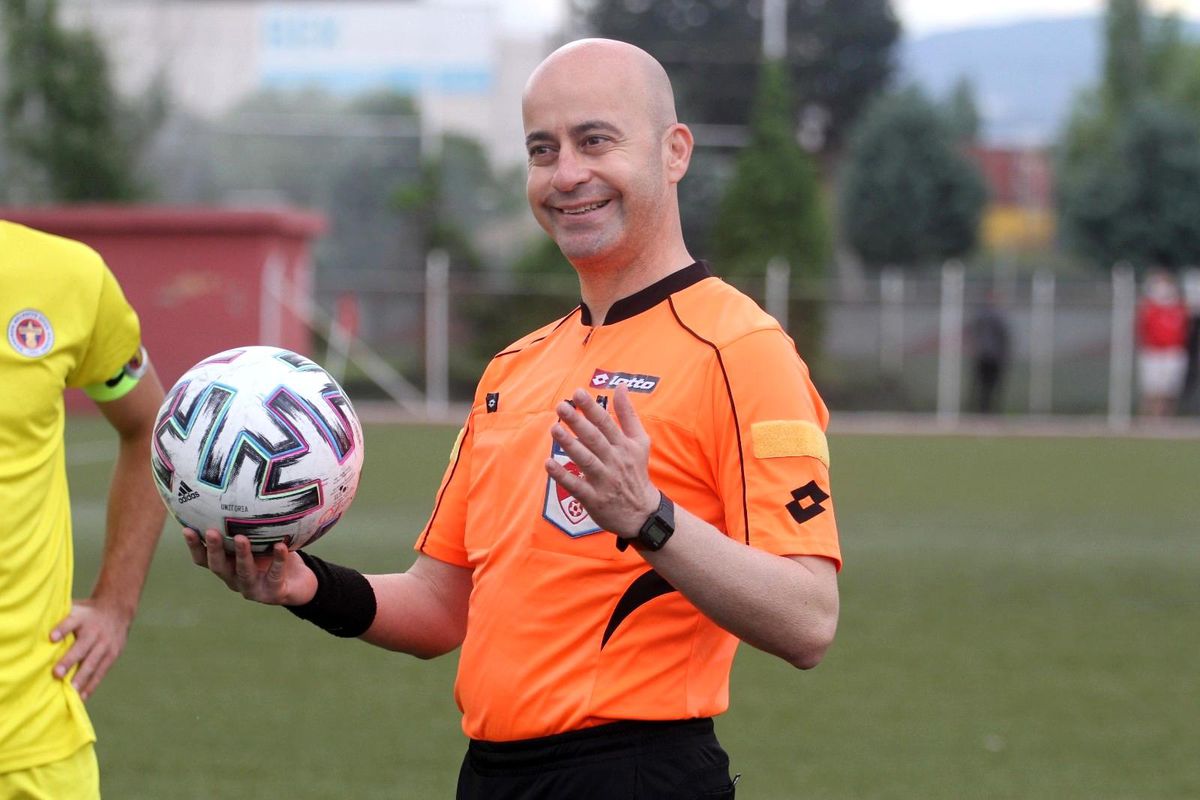 Gokhan Akal jübile yaptı