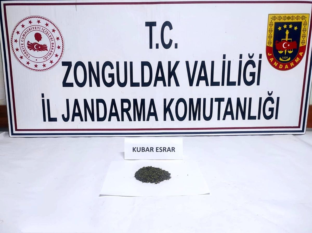 Son dakika 3. sayfa: Jandarmadan uyuşturucu operasyonu