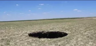 Karapınar'da 3 metre çapında, 65 metre derinliğinde obruk oluştu