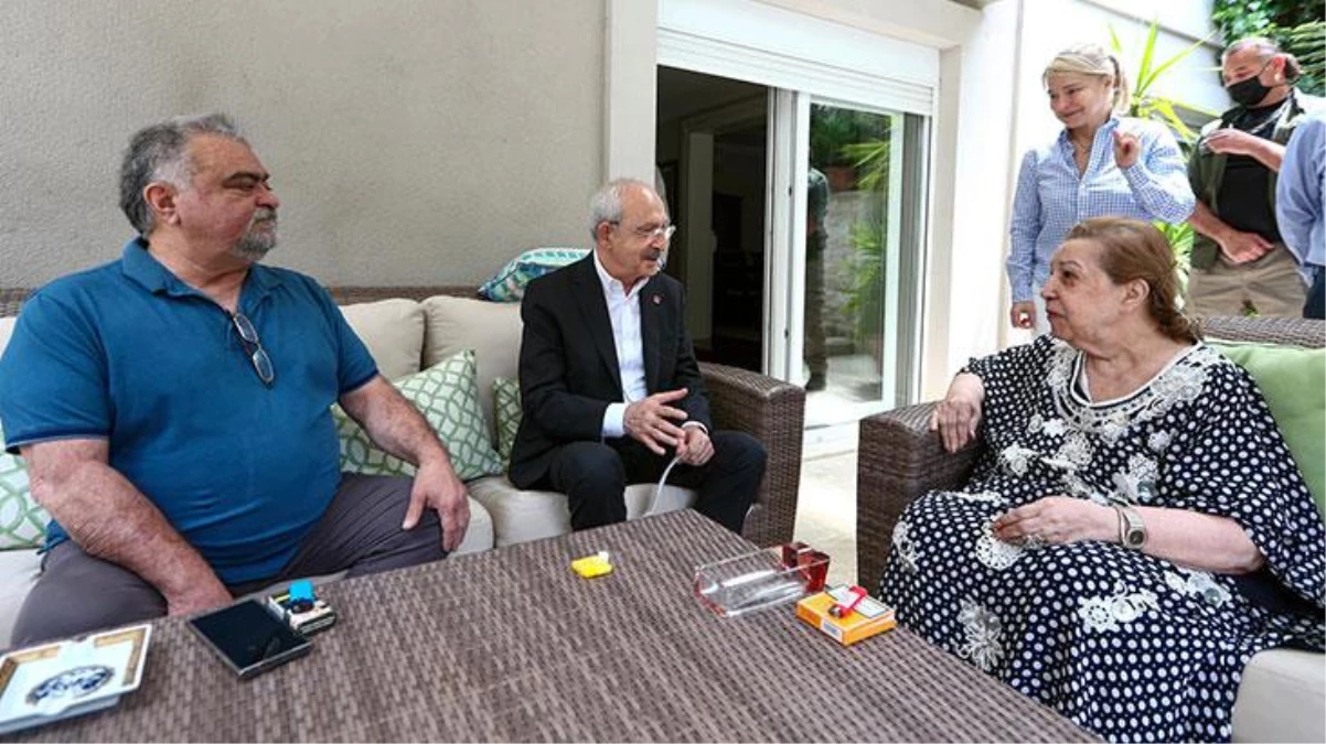 CHP lideri Kılıçdaroğlu, Turgut Özal\'ın ailesini ziyaret etti