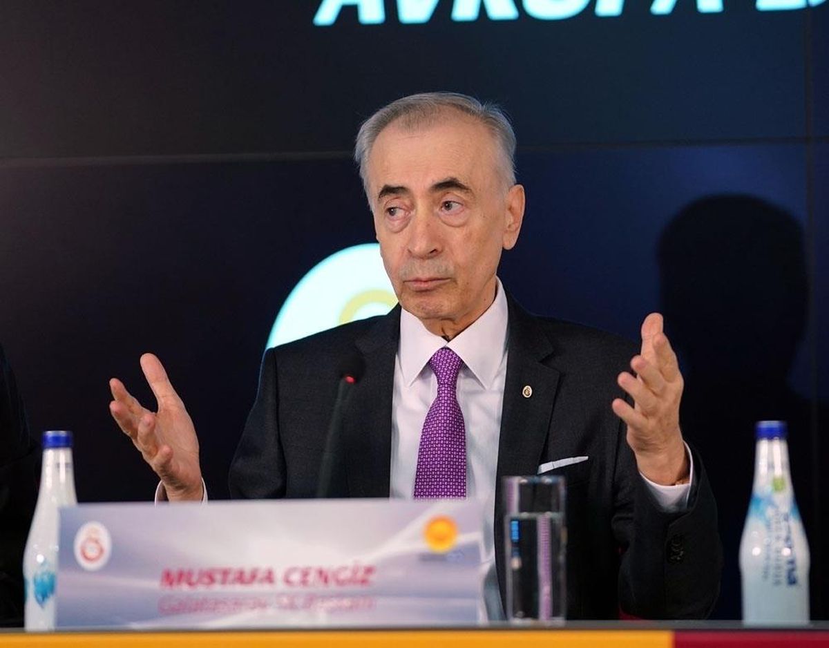 Mustafa Cengiz, sosyal medya hesaplarını kapatacağını açıkladı