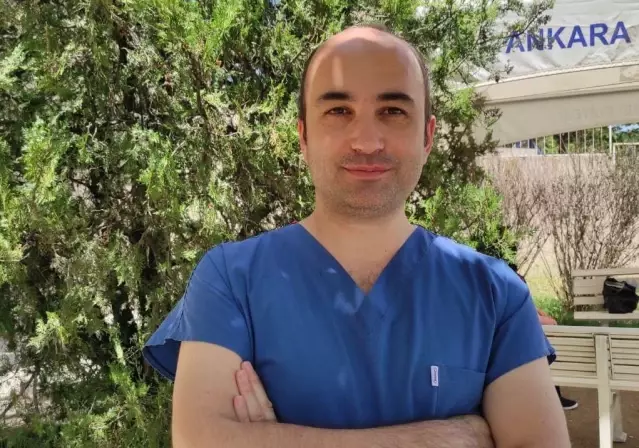 Uzman isim koronavirüste doktorların büyük endişe duyduğu durumu açıkladı: Veremi aktif hale getirebiliyor Uzman isim koronavirüste doktorların büyük endişe duyduğu durumu açıkladı: Veremi aktif hale getirebiliyor