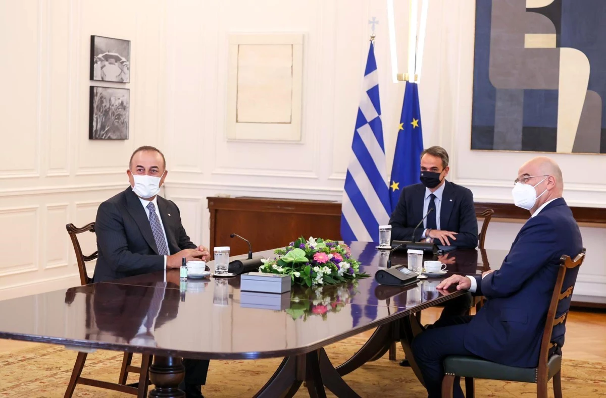 Çavuşoğlu, Yunanistan Başbakanı Miçotakis ile görüştü