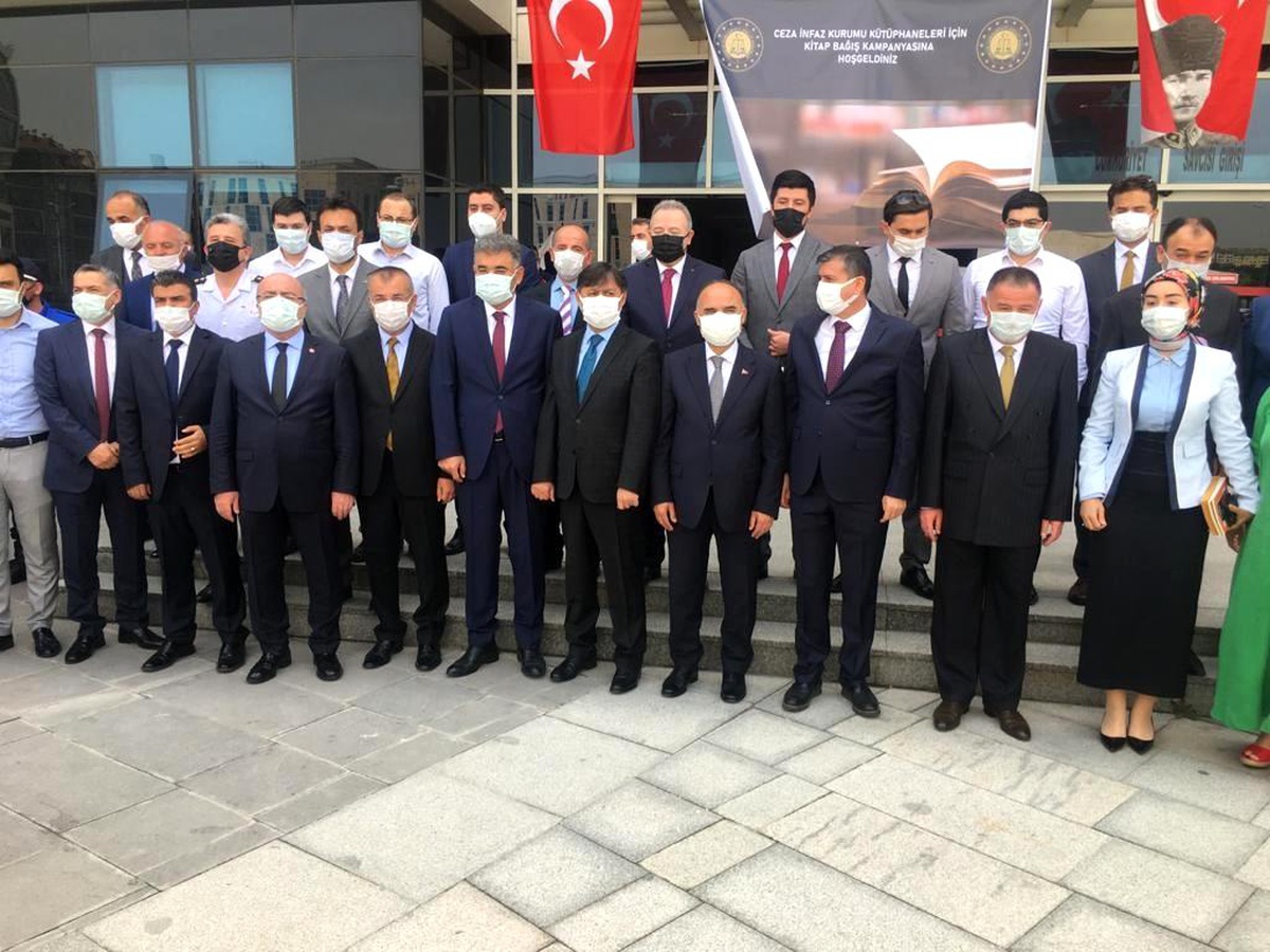 Ceza infaz kurumları kitapla buluşuyor