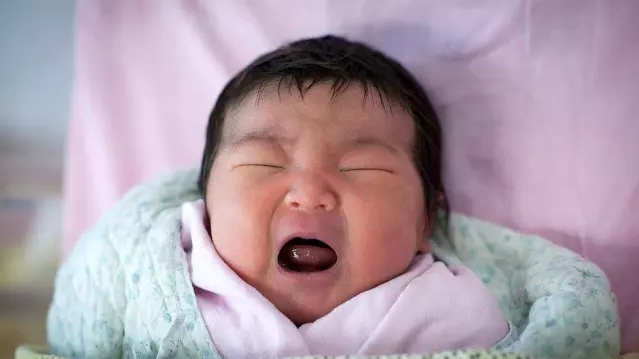 Çin'den çocuk sayısıyla ilgili yeni karar! Sınırlamada artışa gittiler Çin'den çocuk sayısıyla ilgili yeni karar! Sınırlamada artışa gittiler