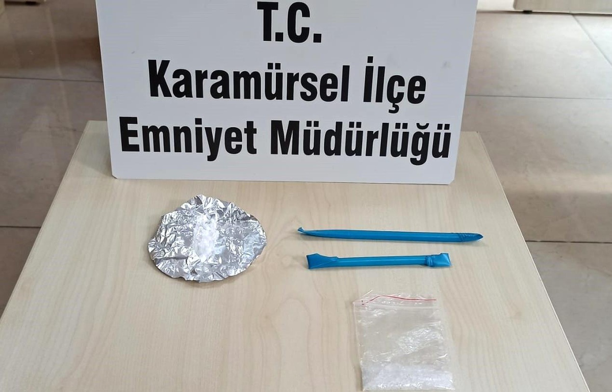 "Dur" ihtarına uymayan motosikletten uyuşturucu çıktı