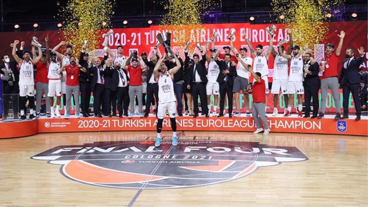 EuroLegue şampiyonu Anadolu Efes\'e siyasilerden tebrik mesajı yağdı