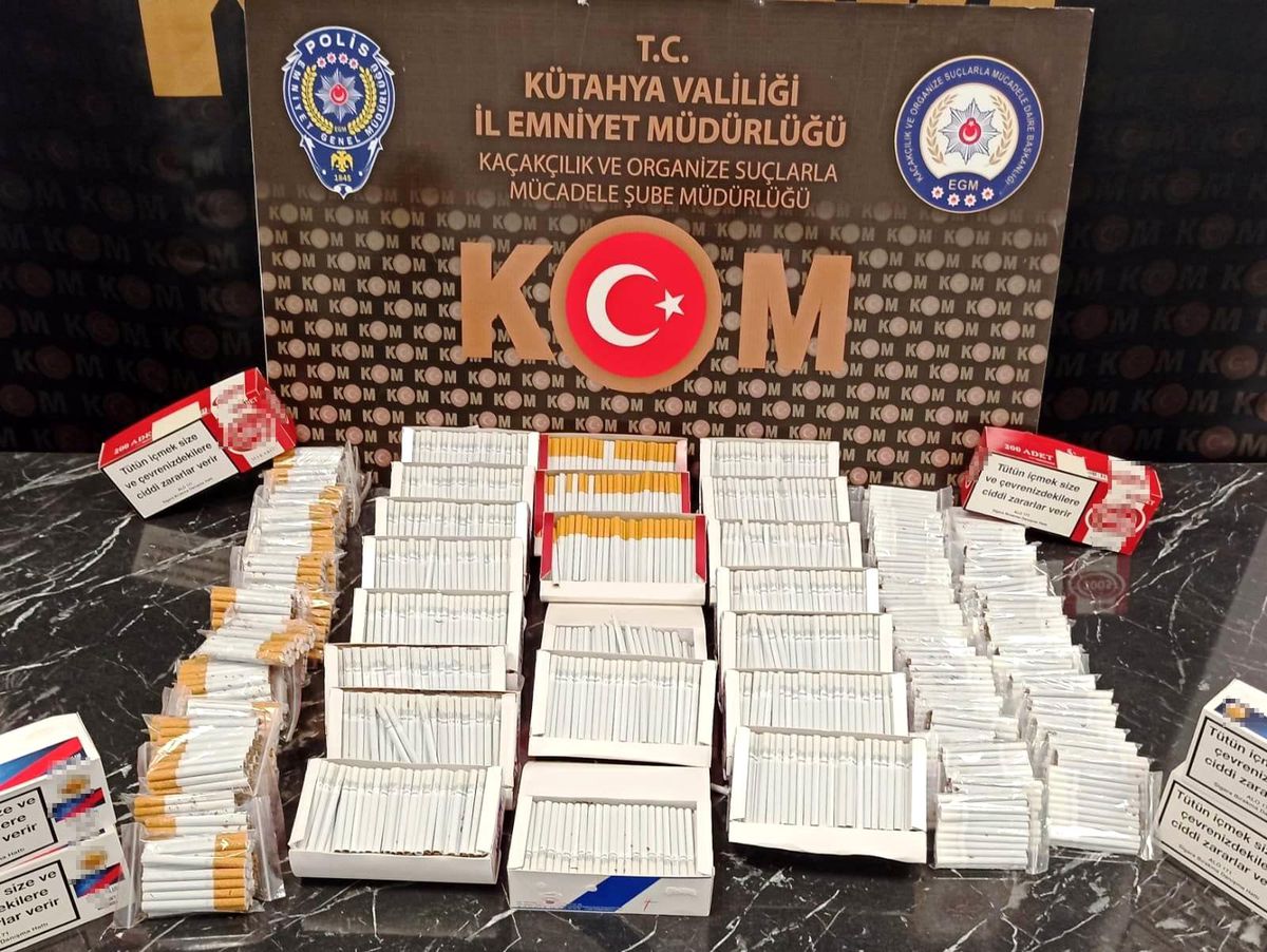 Kütahya\'da bir iş yerinde 5 bin 860 adet bandrolsüz makaron ele geçirildi
