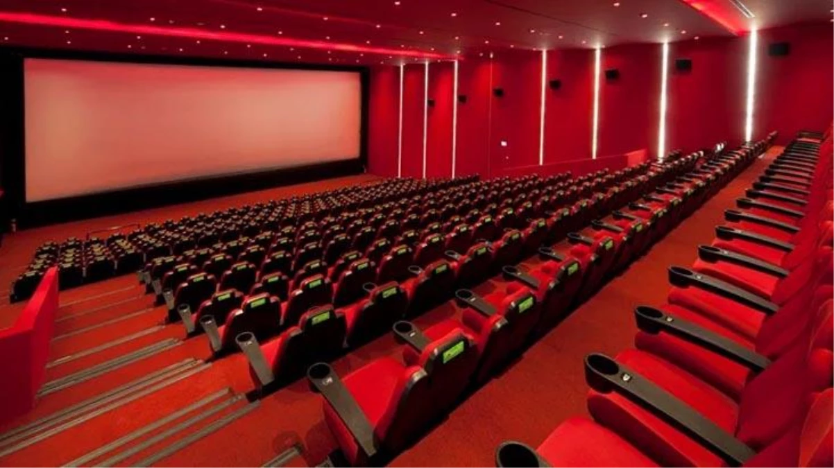 20 Kasım\'dan bu yana kapalı olan sinema salonları açıldı