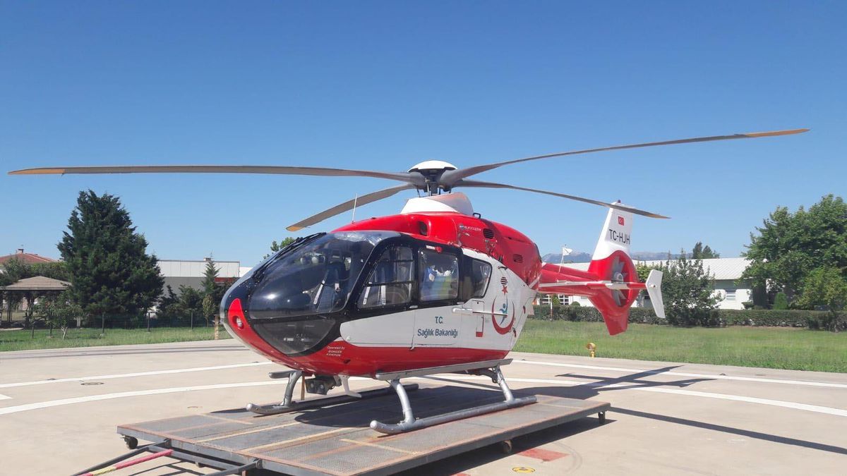 Ambulans helikopter acil hastalara hızır gibi yetişiyor!