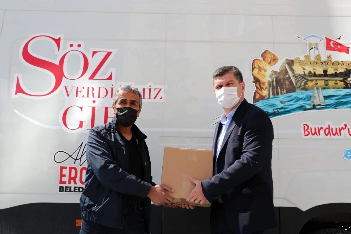 Başkan Ercengiz\'den kantin işletmecilerine gıda kolisi