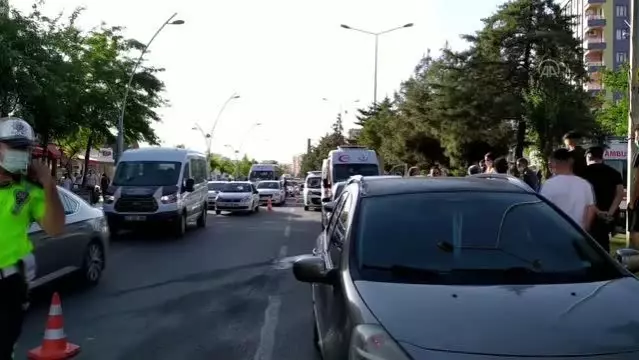 Diyarbakir Da Zincirleme Trafik Kazasi 1 Yarali Son Dakika