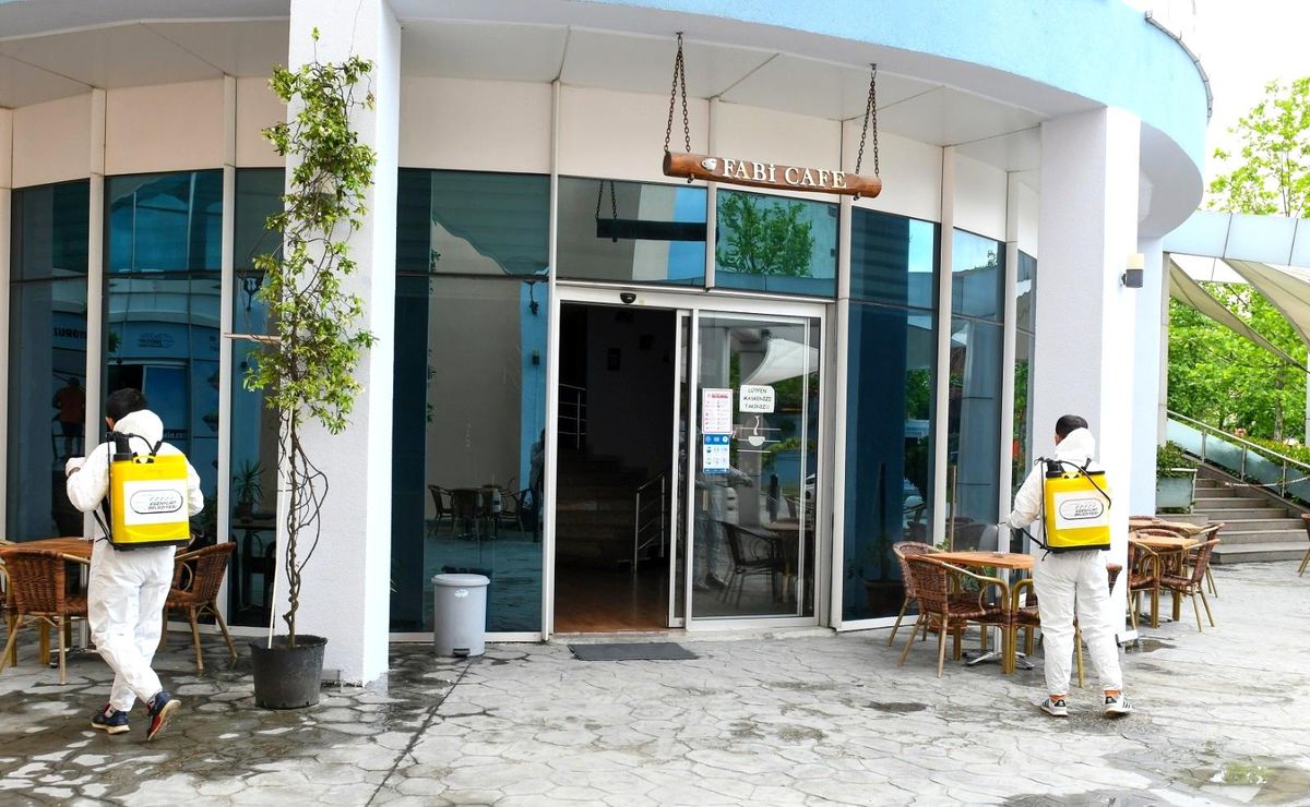 Esenyurt\'ta toplu kullanım alanları dezenfekte edildi