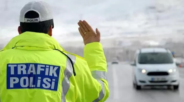 Hız sınırını aşan avukatın cezası, mahkemeye sunduğu Duruşma vardı nedeniyle iptal oldu Hız sınırını aşan avukatın cezası, mahkemeye sunduğu Duruşma vardı nedeniyle iptal oldu