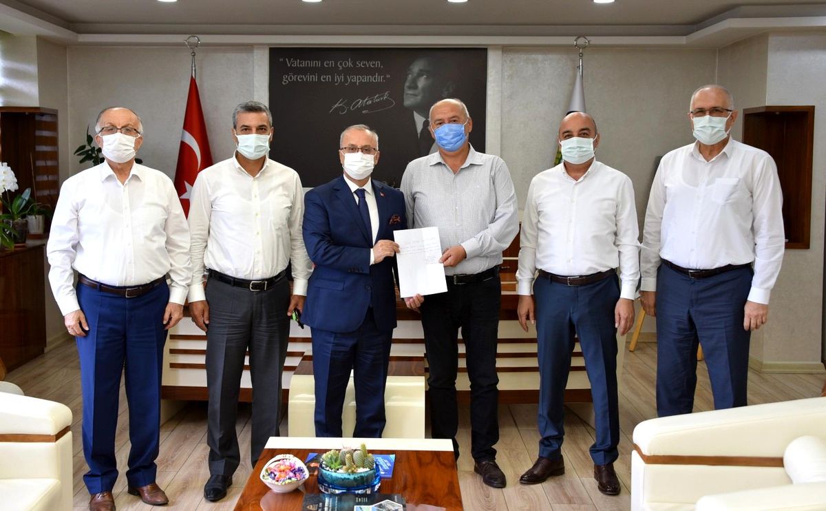 İYİ Parti\'den seçilmişti, MHP\'ye geçti