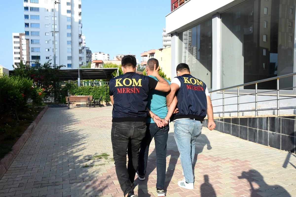Paravan şirketler kurarak kamuyu milyonlarca lira zarara sokmuşlar