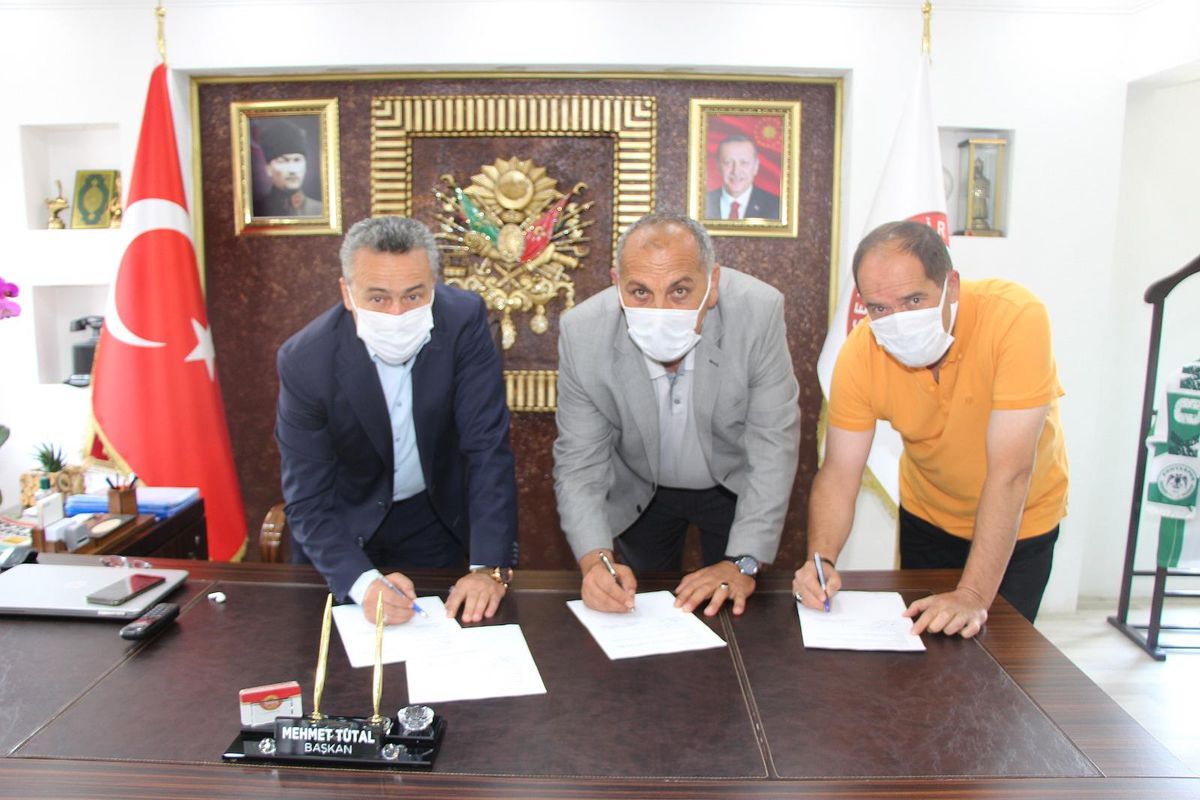 Seydişehir\'de belediye ile muhtarlar derneği arasında yardım protokolü imzalandı