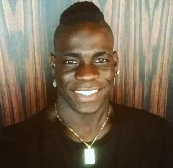 Adana Demirspor taraftarından Balotelli'ye mesaj