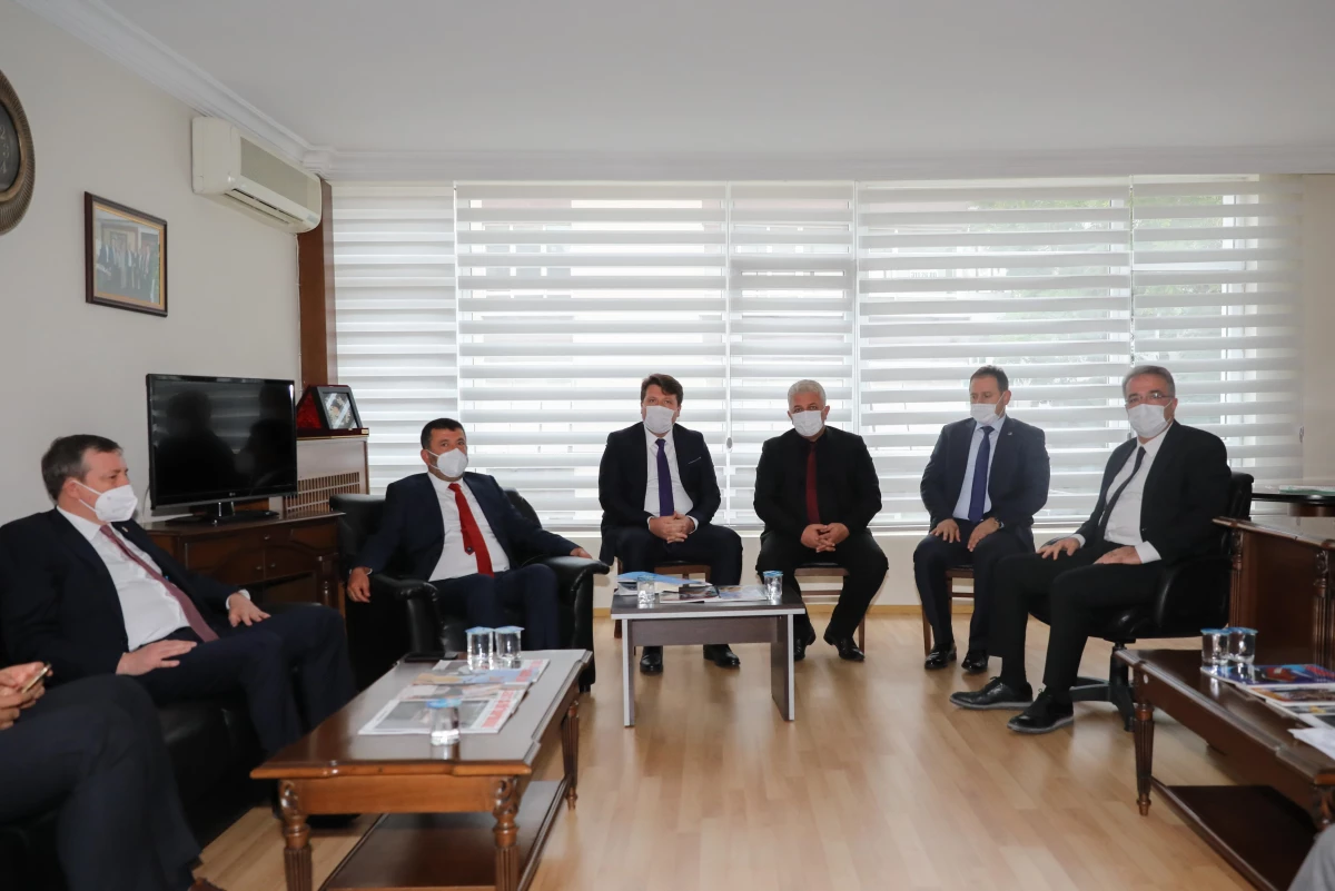 CHP Ekonomi Masası\'ndan Türkiye Umum Ayakkabıcılar Federasyonuna ziyaret