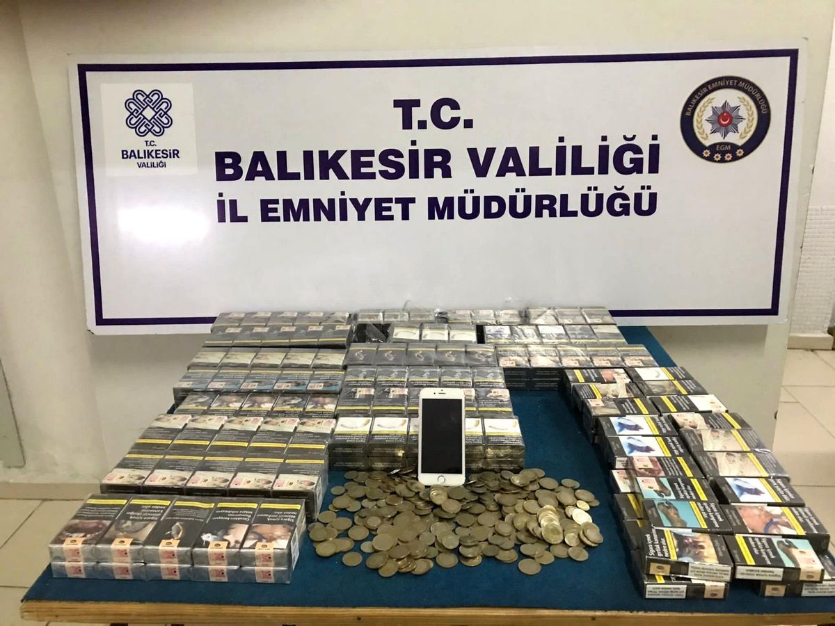 Edremit\'te polis aranan 122 kişiyi yakaladı