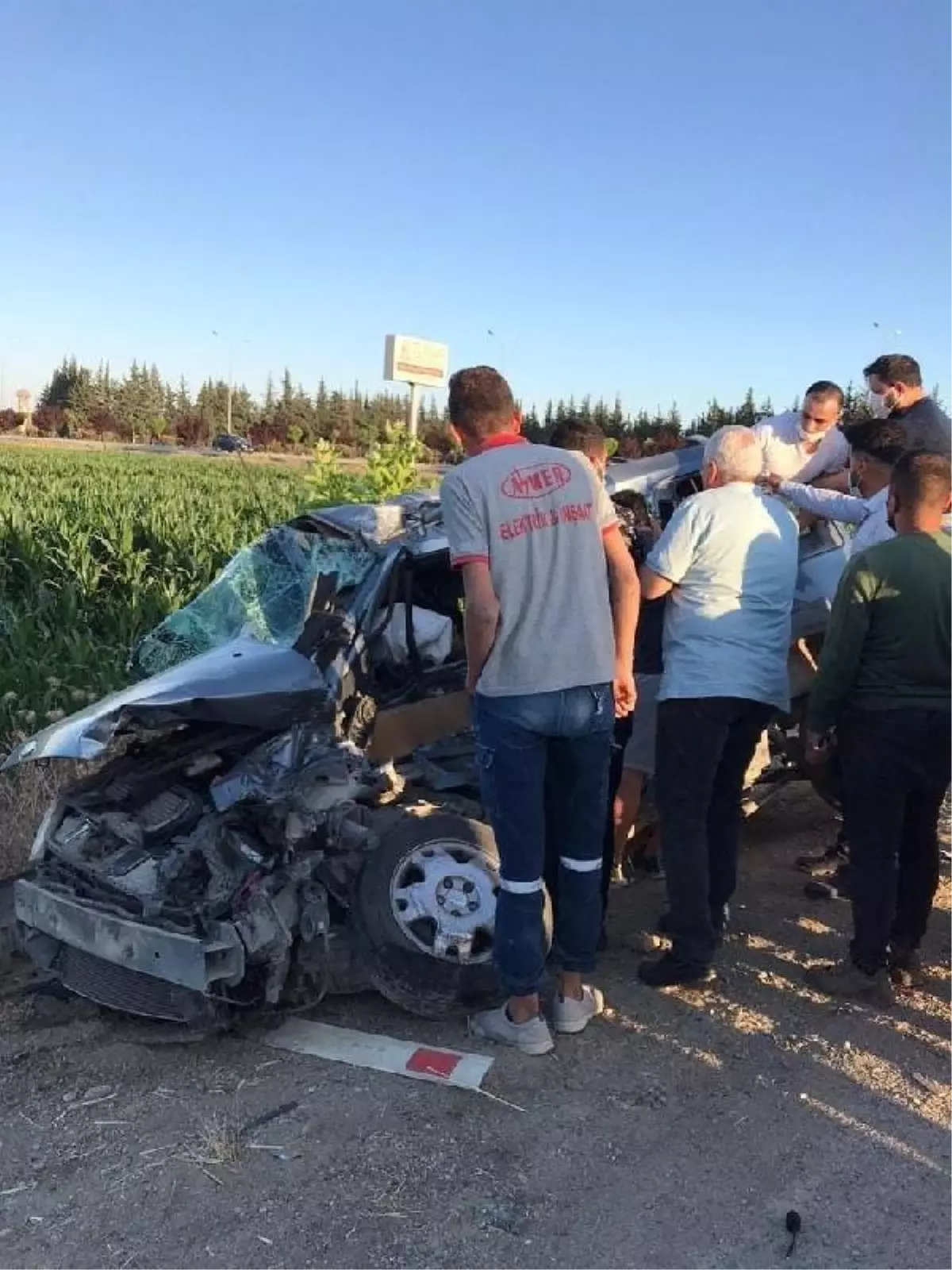 Trafik kazası: 2 ölü, 5 yaralı