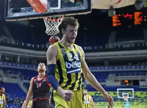 Jan Vesely: Tam kadro olsaydık Final-Four'da olabileceğimize inanıyordum Jan Vesely: Tam kadro olsaydık Final-Four'da olabileceğimize inanıyordum