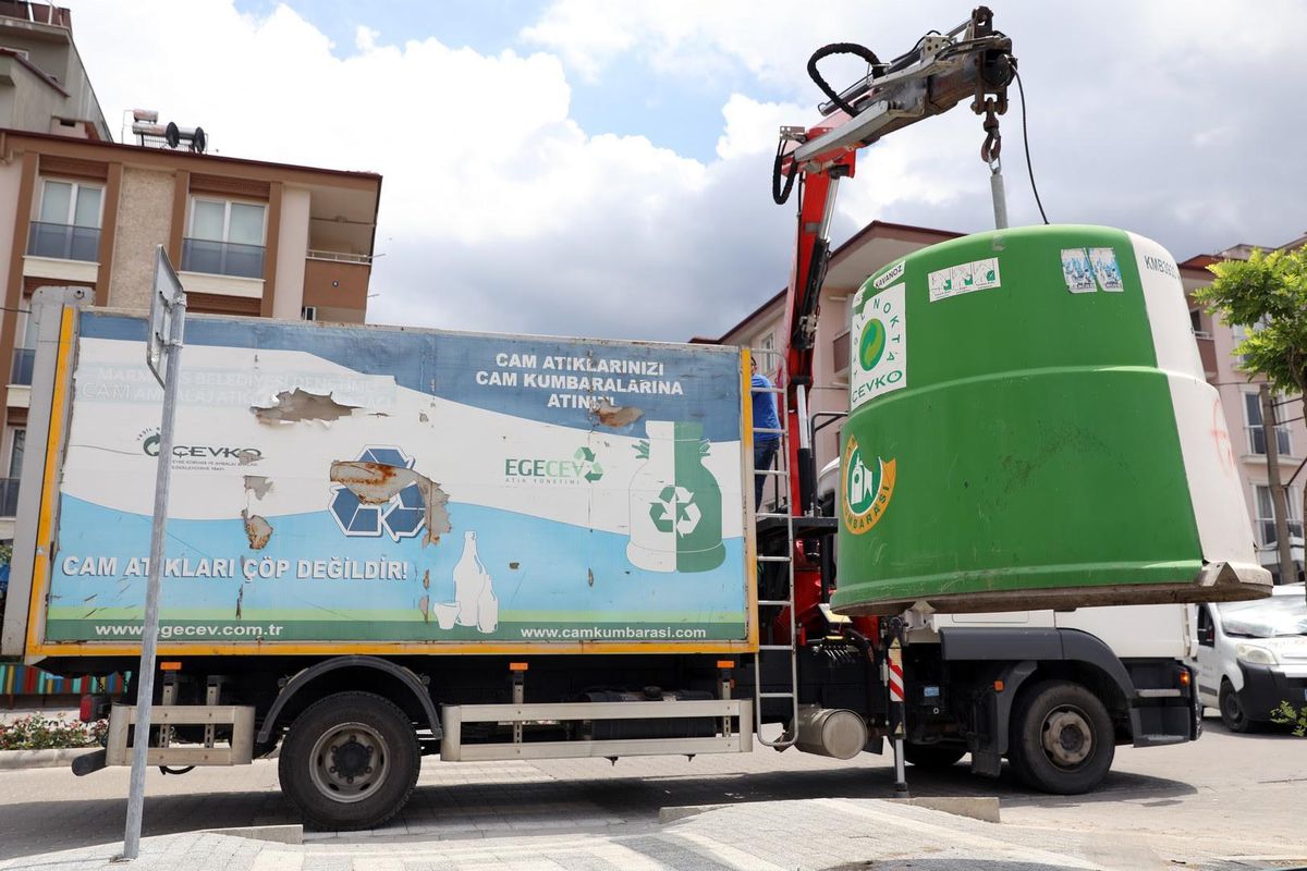 Menteşe\'de 120 ton cam atık toplandı