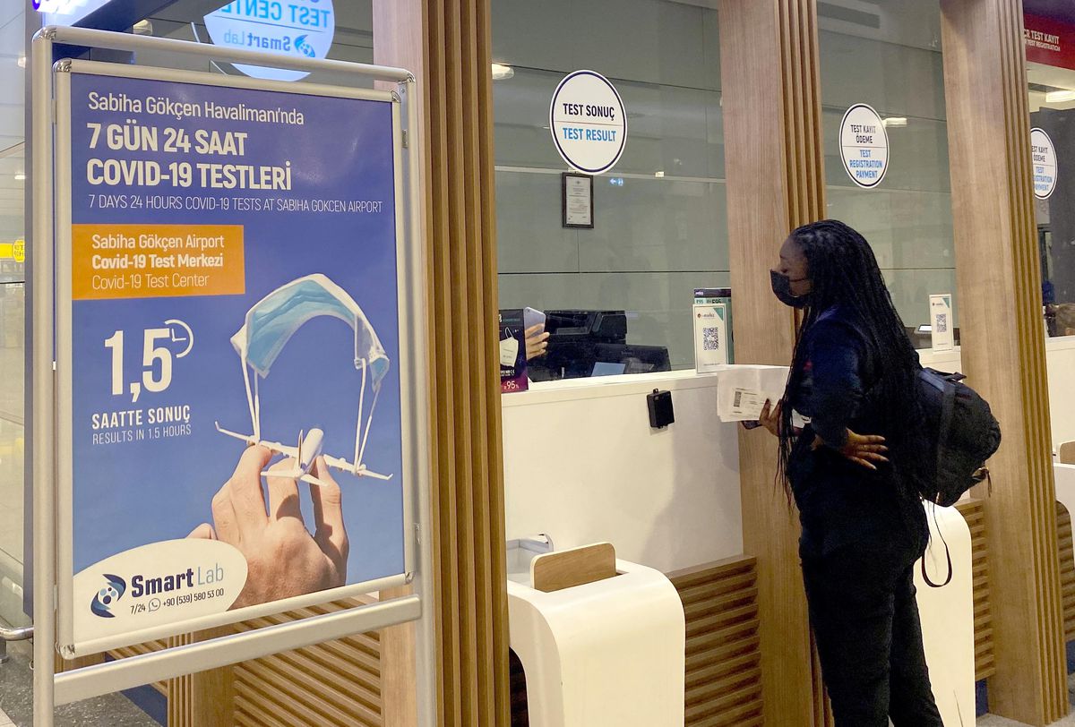 Sabiha Gökçen\'de PCR testleri 1,5 saatte sonuçlanıyor