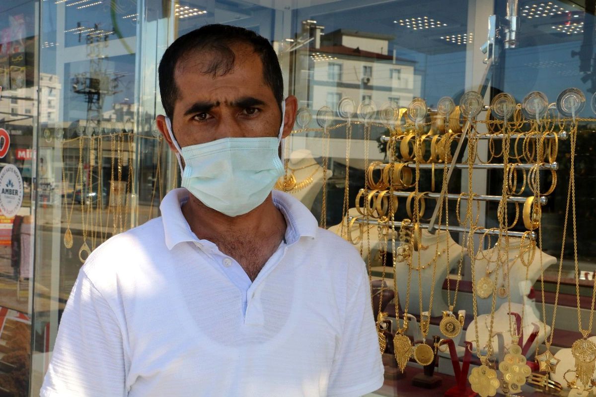 1 yıl içerisinde iki kez silahlı soyguna uğrayan kuyumcu: "Millet benimle dalga geçiyor"