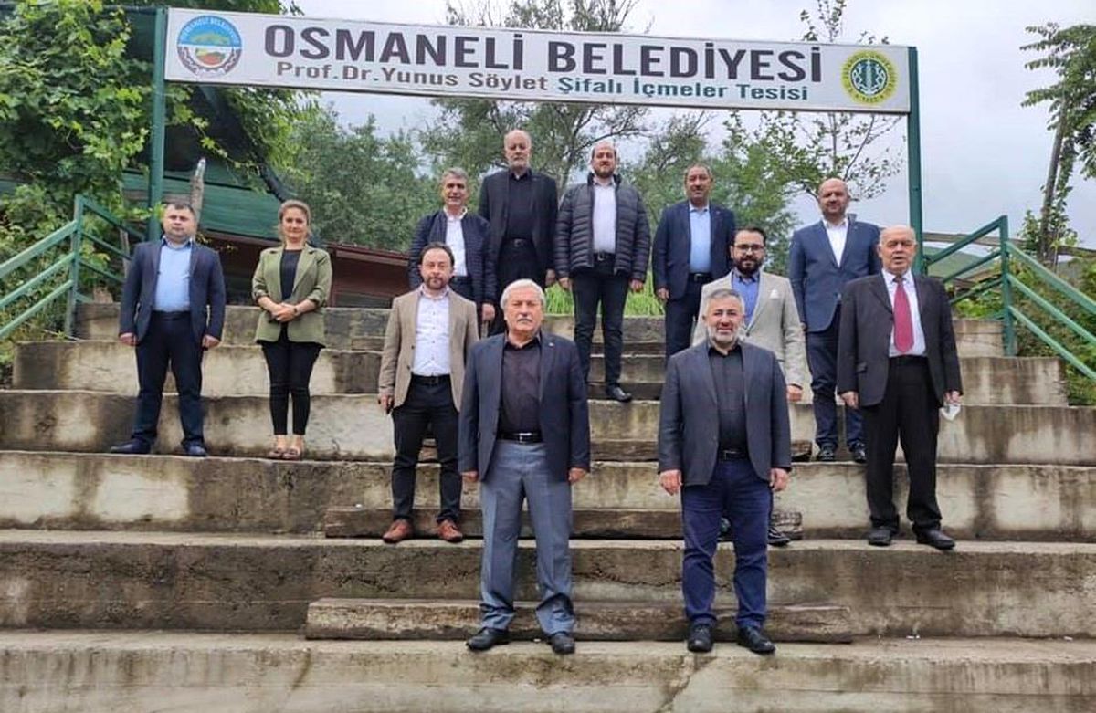 AK Parti ilçe başkanları Osmaneli\'nde buluştu