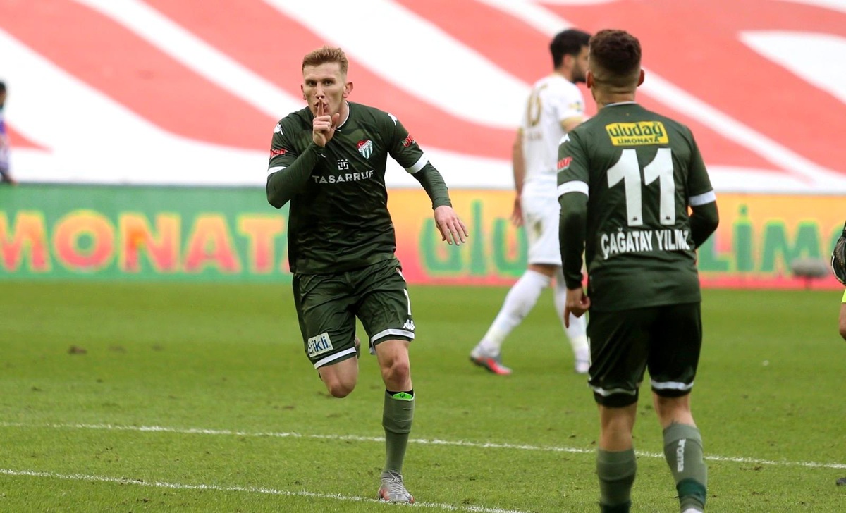Bursaspor\'un kadro değeri 10 milyon Euro\'yu aştı
